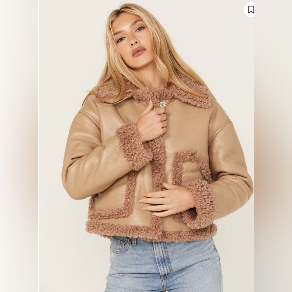 CLEO + WOLF WOMEN'S REVERSIBLE SHERPA TRIMMED MOTO JACKET Faux Leather S…
